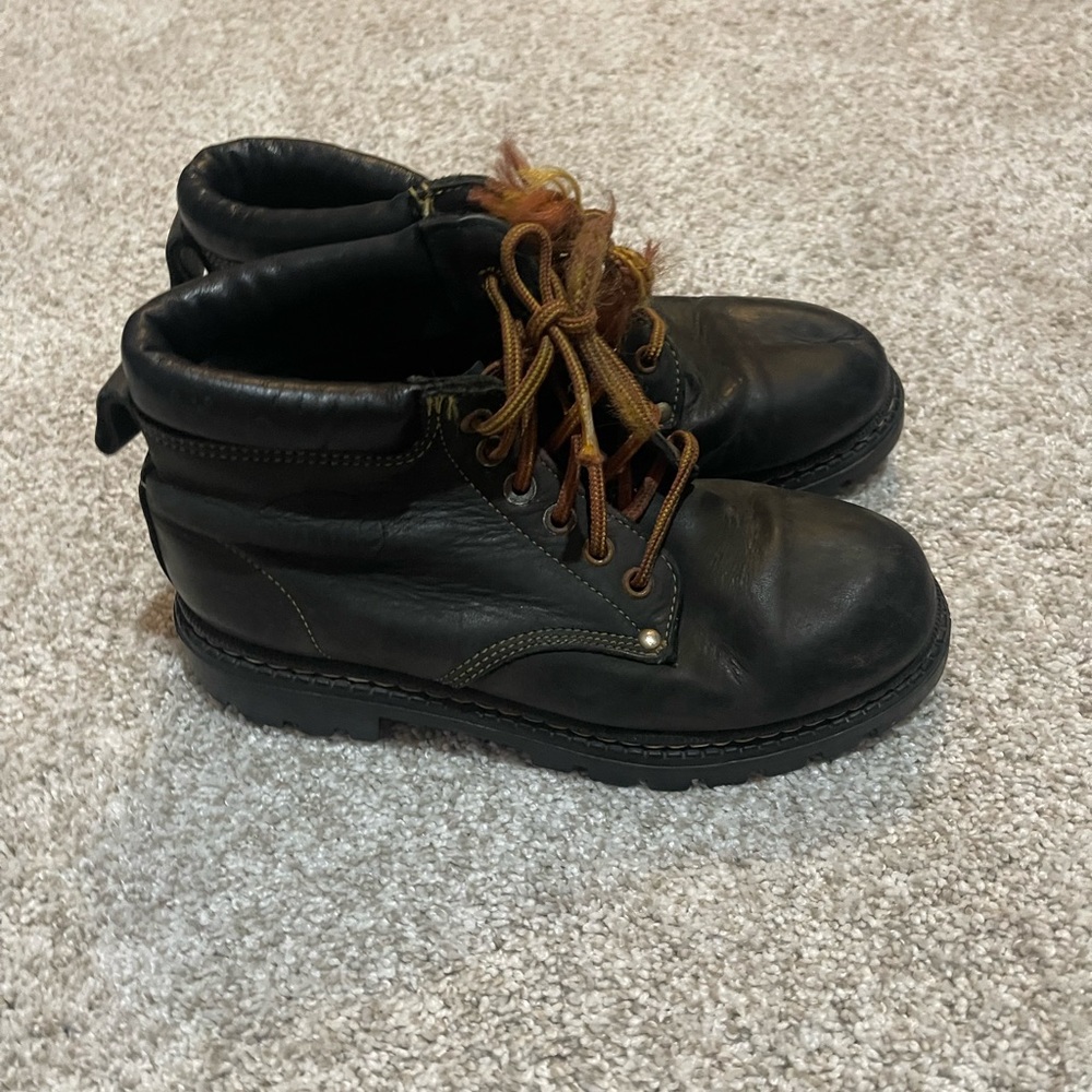 Vintage Roots Tuff Hiking Boots